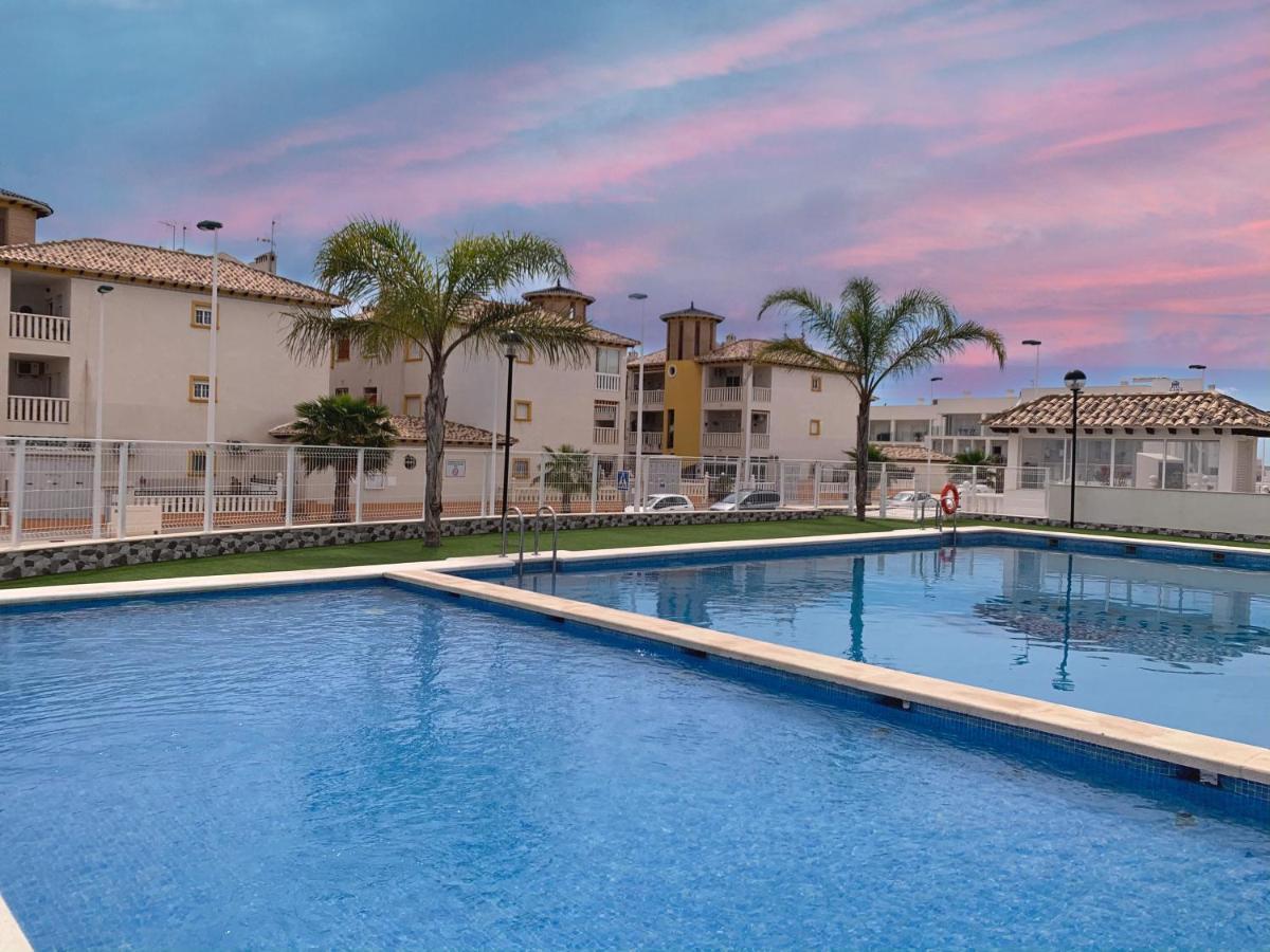 Residencial El Pinet Beach La Mariña Buitenkant foto